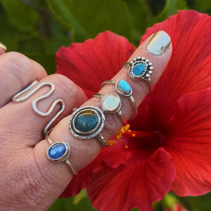 Kingman Turquoise Silver Ring - Size 7.5